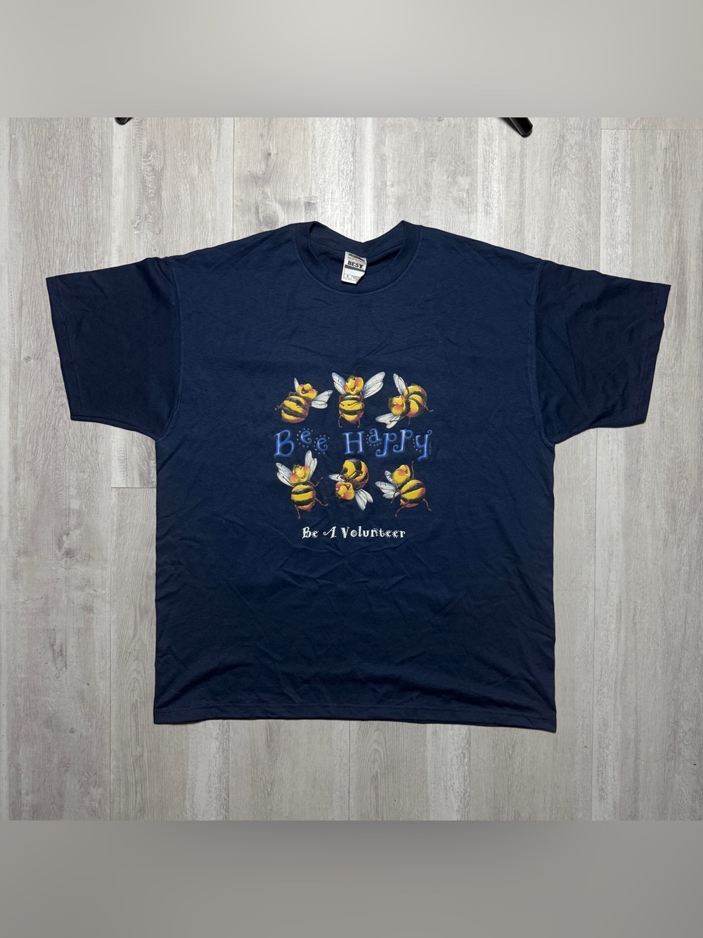 24x30 | 1990s Bee Honey Be A Volunteer Vintage T-Shirt